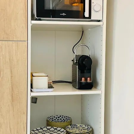Apartamento 1 Min Port Et - Terrasse, Clim Et Parking - 4pax Sanary-sur-Mer